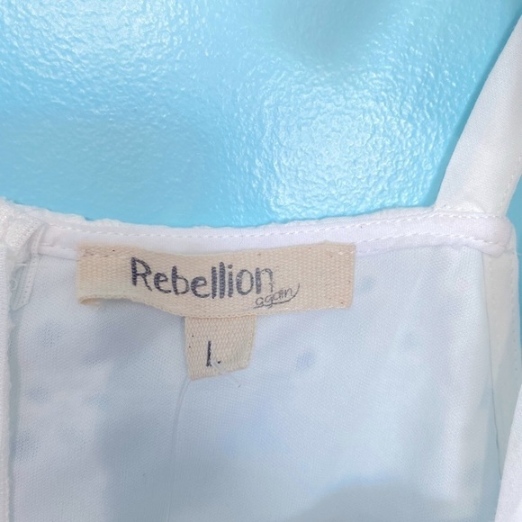 Rebellion White Peplum Top Size Large - Picture 2 of 10